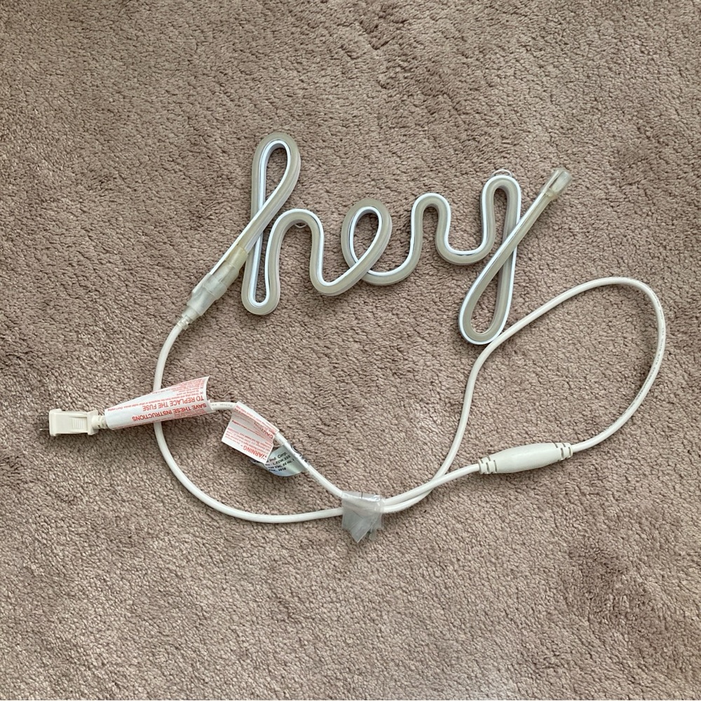 “hey” light up sign - Picture 3 of 4